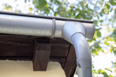 Wood Rain Gutter Installation